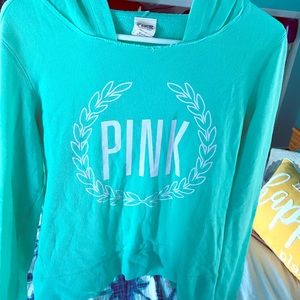 VS - PINK hoodie 🤍